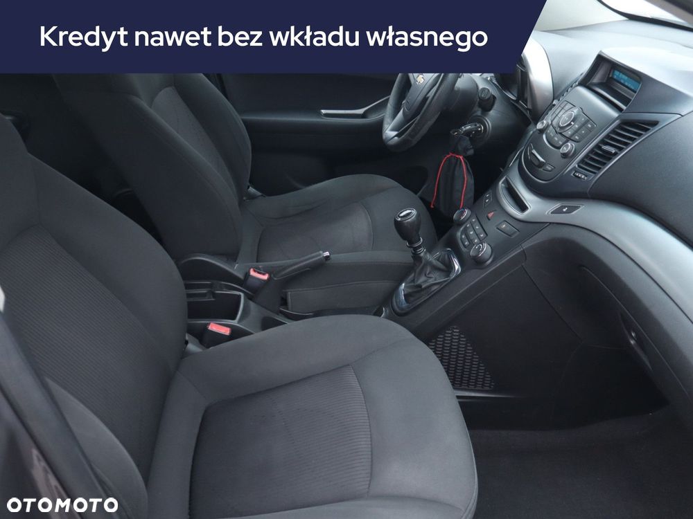 Chevrolet Orlando - 11