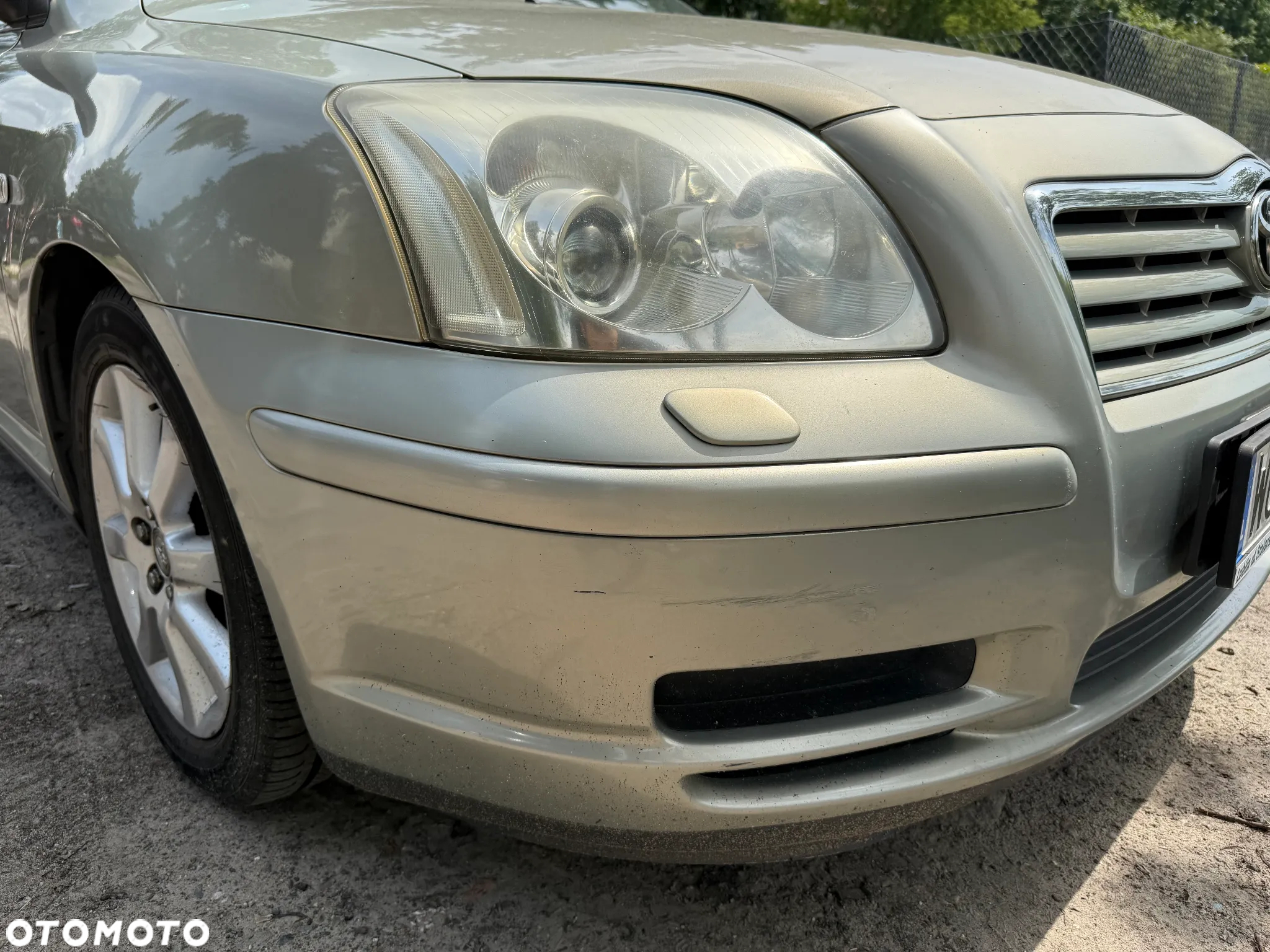 Toyota Avensis - 21
