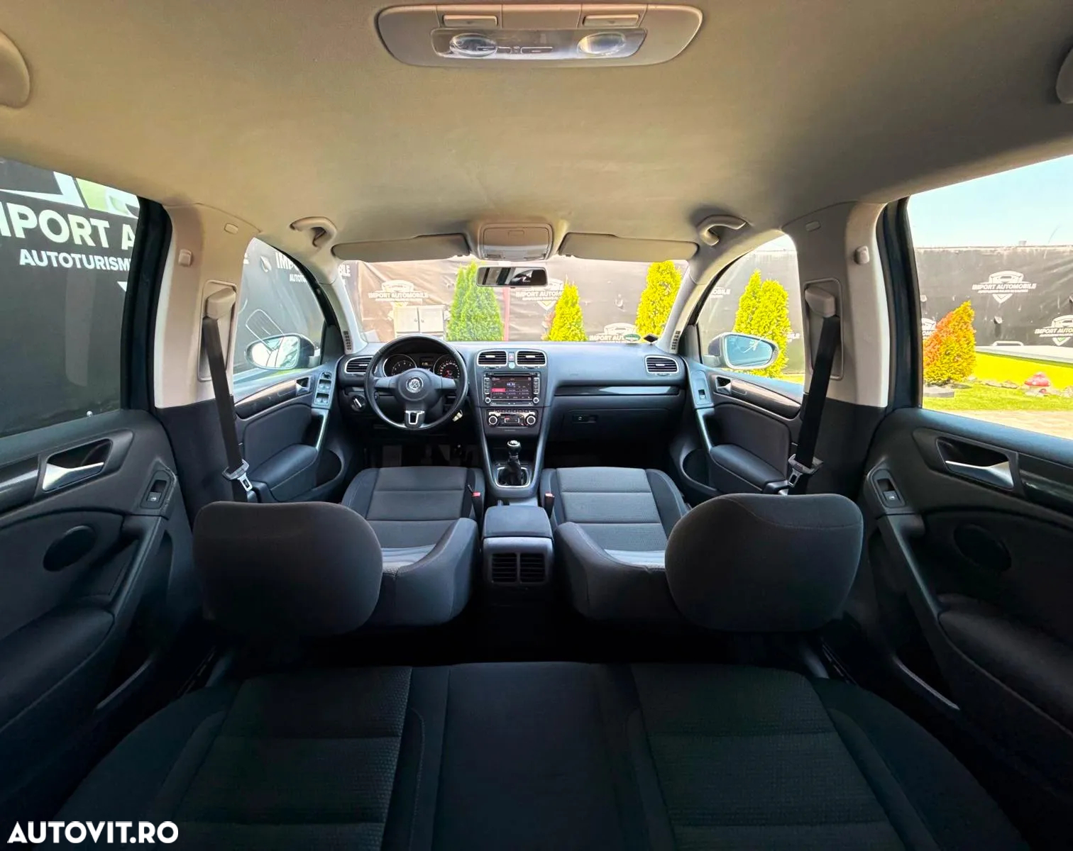 Volkswagen Golf - 24