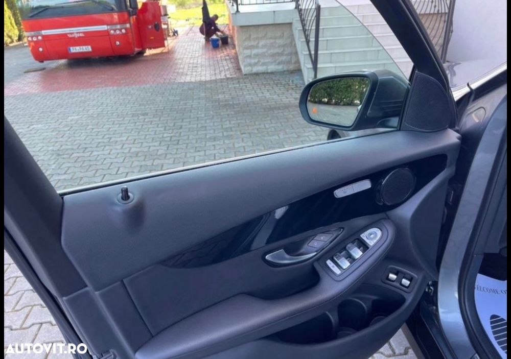 Mercedes-Benz GLC 220 d 4Matic 9G-TRONIC Edition 1 - 14