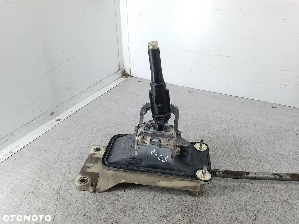 LEWAREK ZMIANY BIEGÓW VW GOLF IV 1J0711149 1.4 16V - 3