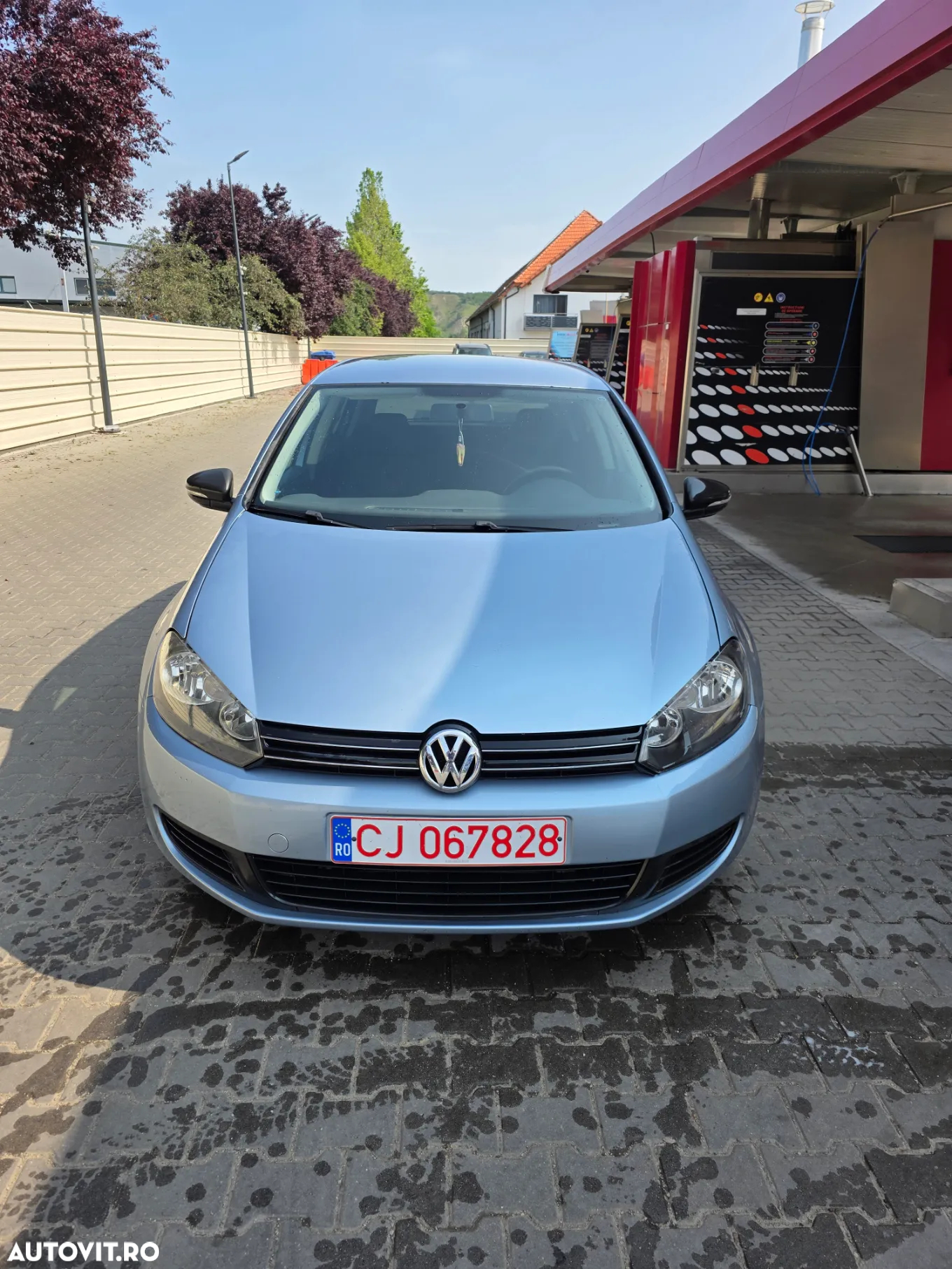 Volkswagen Golf 2.0 TDI DPF Comfortline - 6