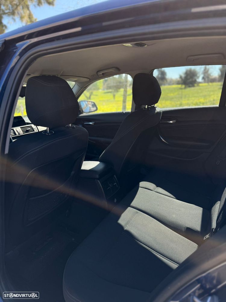 BMW 116 d Sport Line - 22