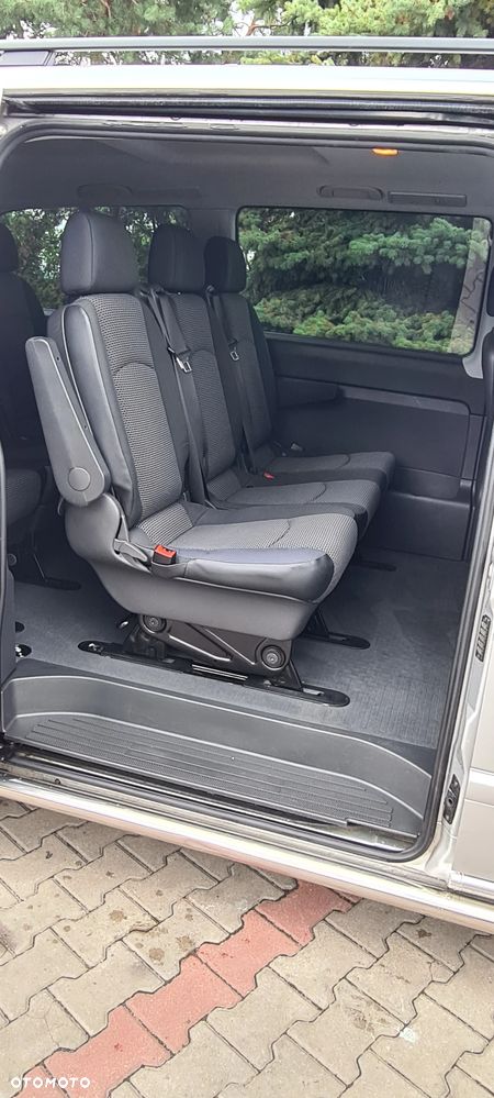 Mercedes-Benz Vito Shuttle 639.703 - 12