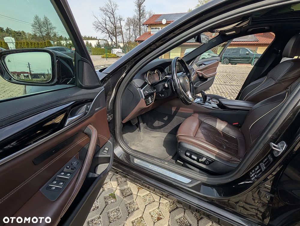 BMW Seria 5 530i Luxury Line - 20