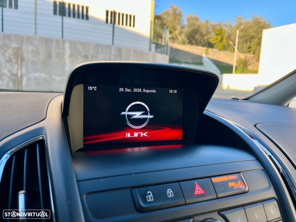 Opel Zafira 1.6 CDTi Executive - 25