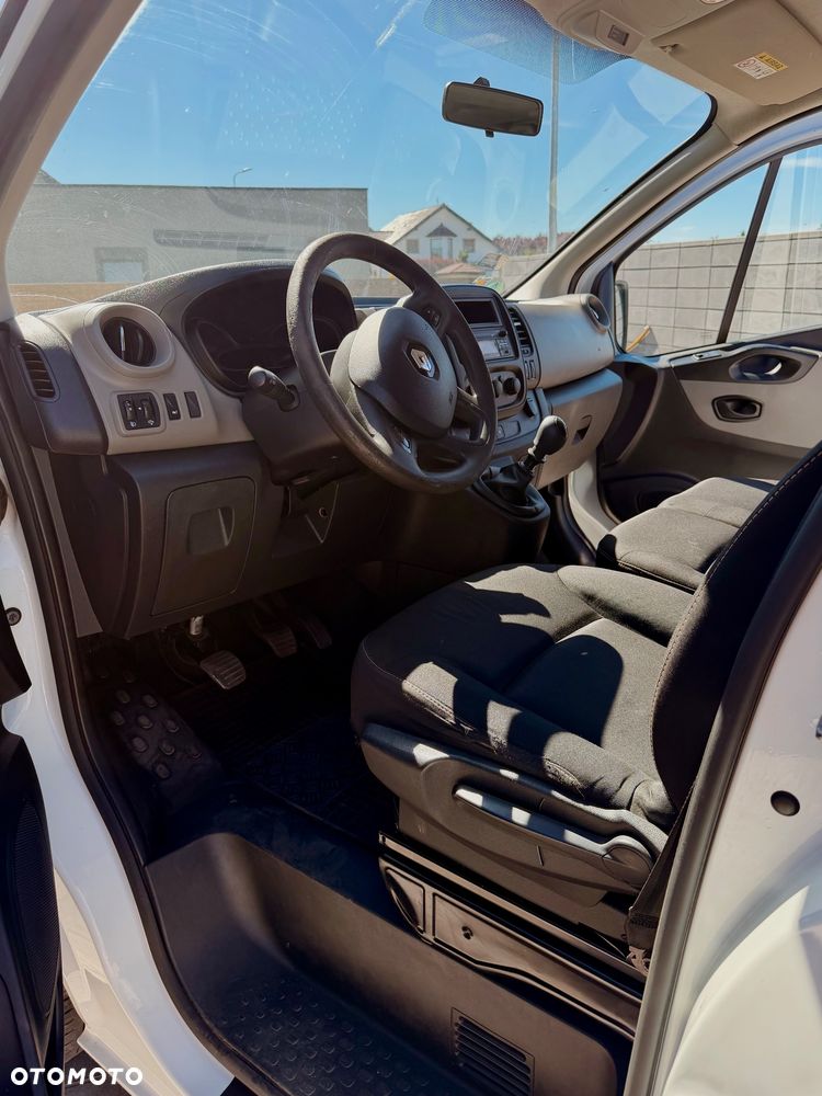 Renault Trafic - 8