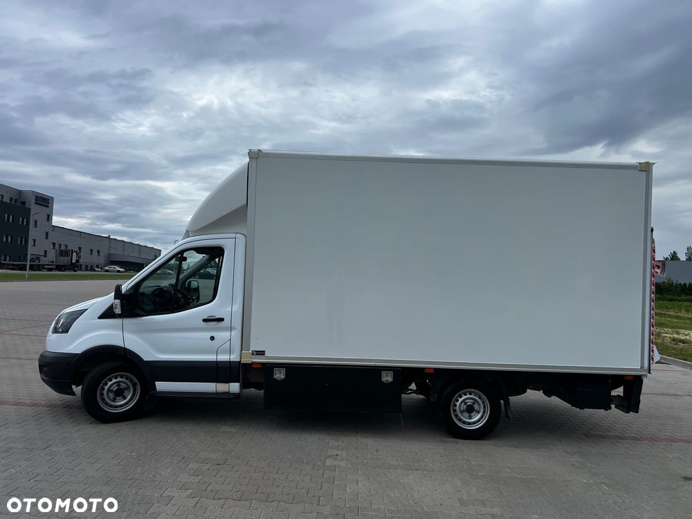 Ford Transit - 13