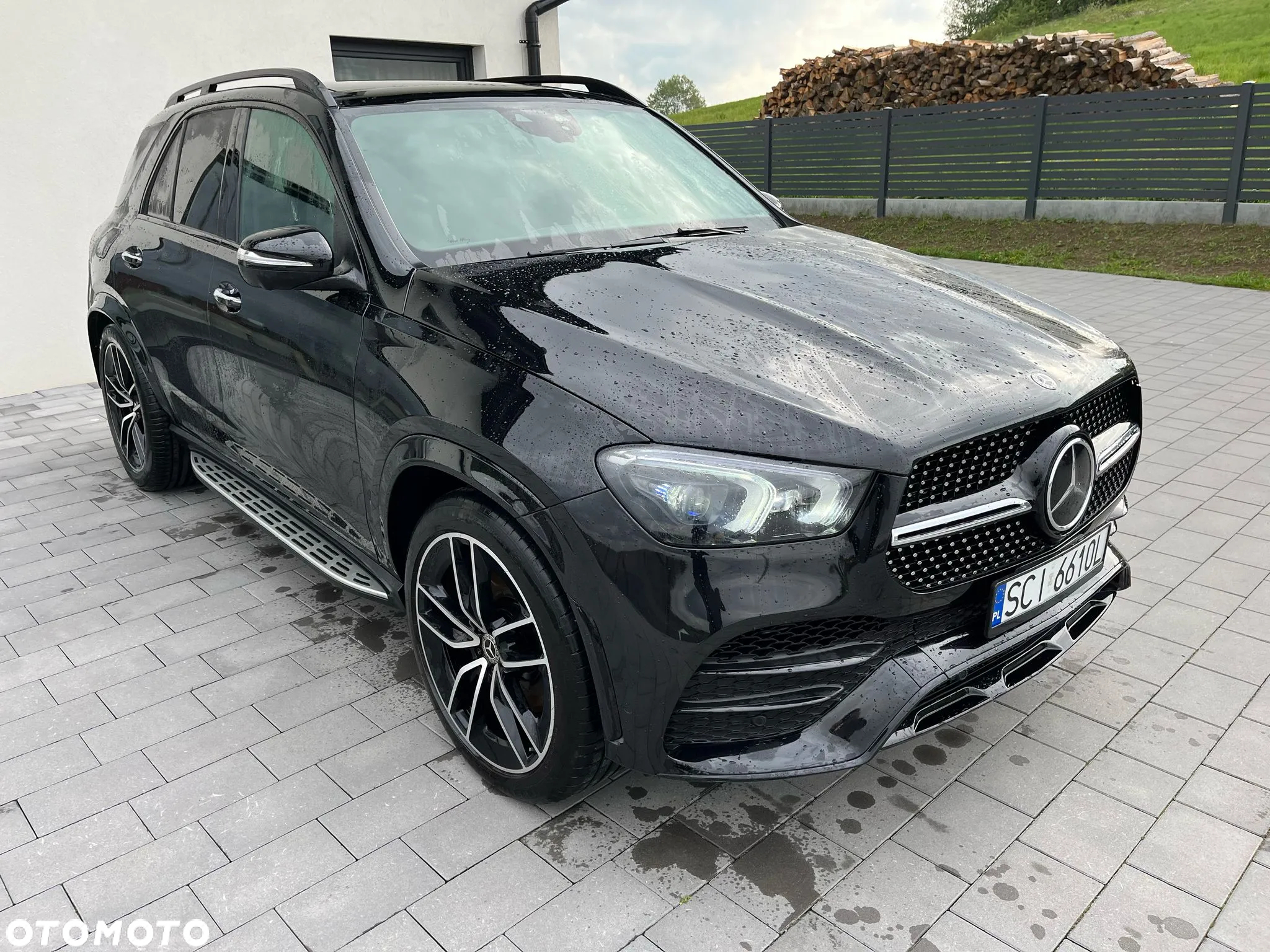 Mercedes-Benz GLE 400 d 4Matic 9G-TRONIC AMG Line - 2