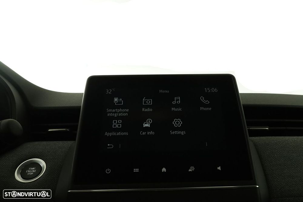 Renault Clio 1.0 TCe Techno - 9