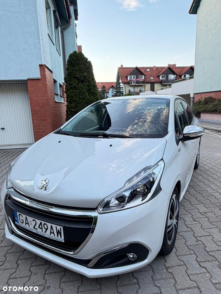 Peugeot 208 1.2 PureTech Style - 2