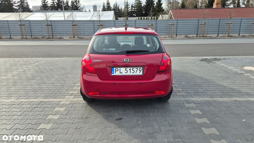 Kia Ceed 1.6 Comfort - 4