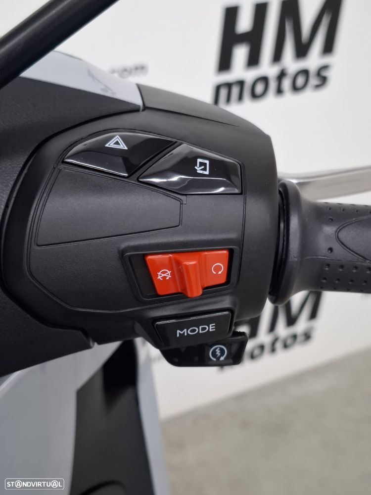 Piaggio Beverly HPE SPORT - 36 MESES GARANTIA - 9