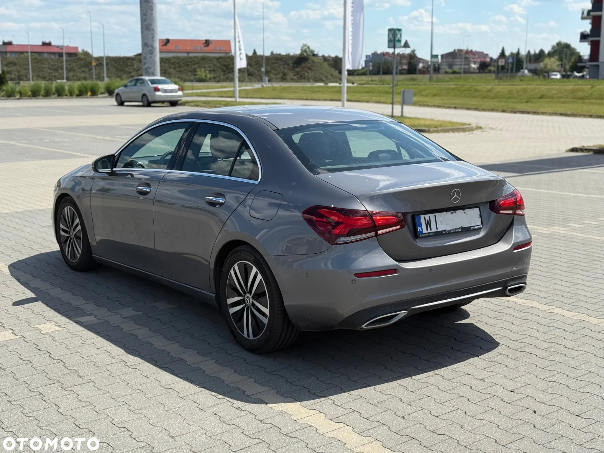 Mercedes-Benz Klasa A 180 Progressive 7G-DCT - 3
