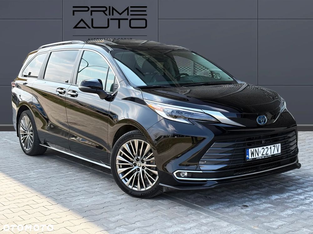 Toyota Sienna - 6