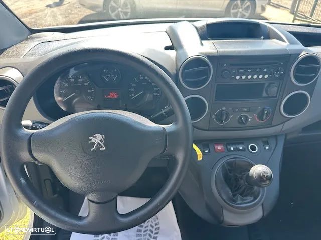 Peugeot PARTNER 3 LUG. - 11