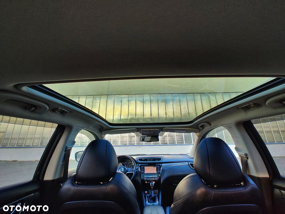 Nissan Qashqai 1.3 DIG-T DCT TEKNA - 8