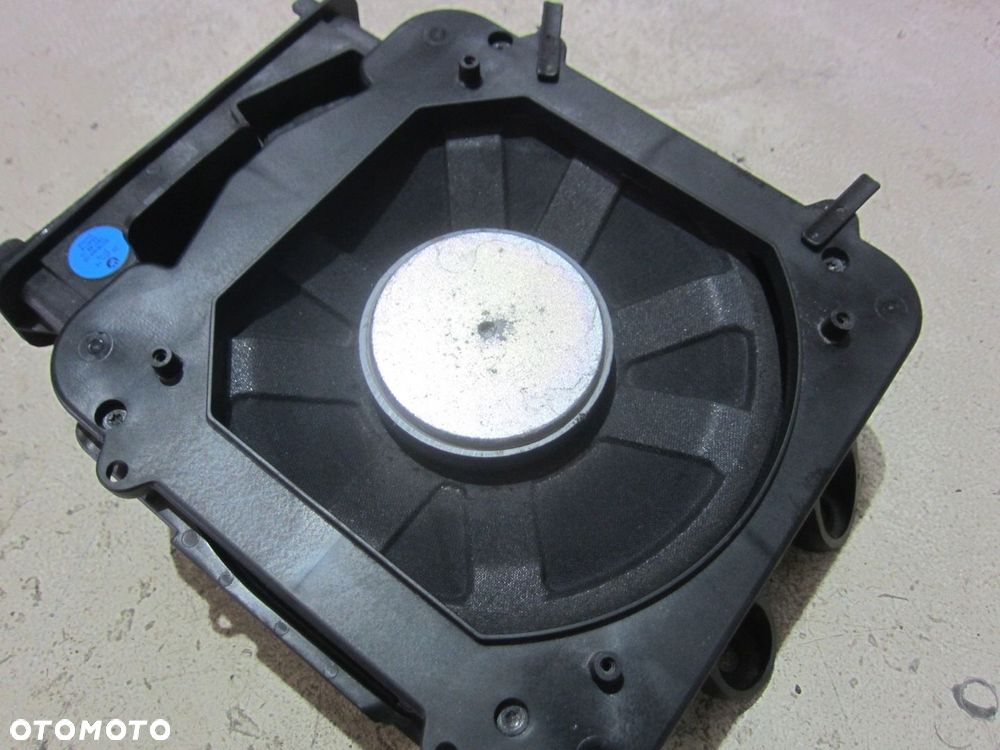 BMW X1 F48 F40 F45 F39 GŁOŚNIK NISKOTONOWY LEWY FOTELA 65139278065 9278065 - 2