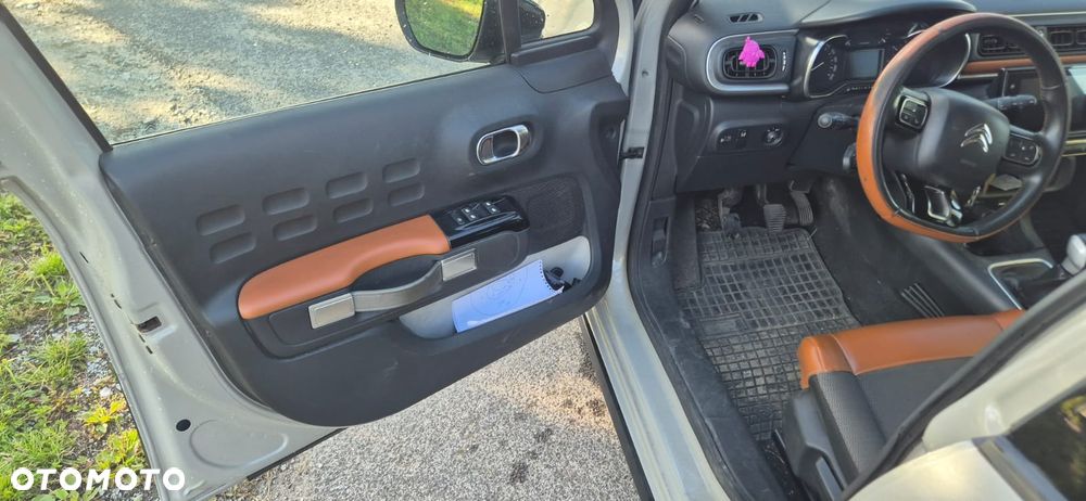 Citroën C3 1.2 PureTech Live - 15