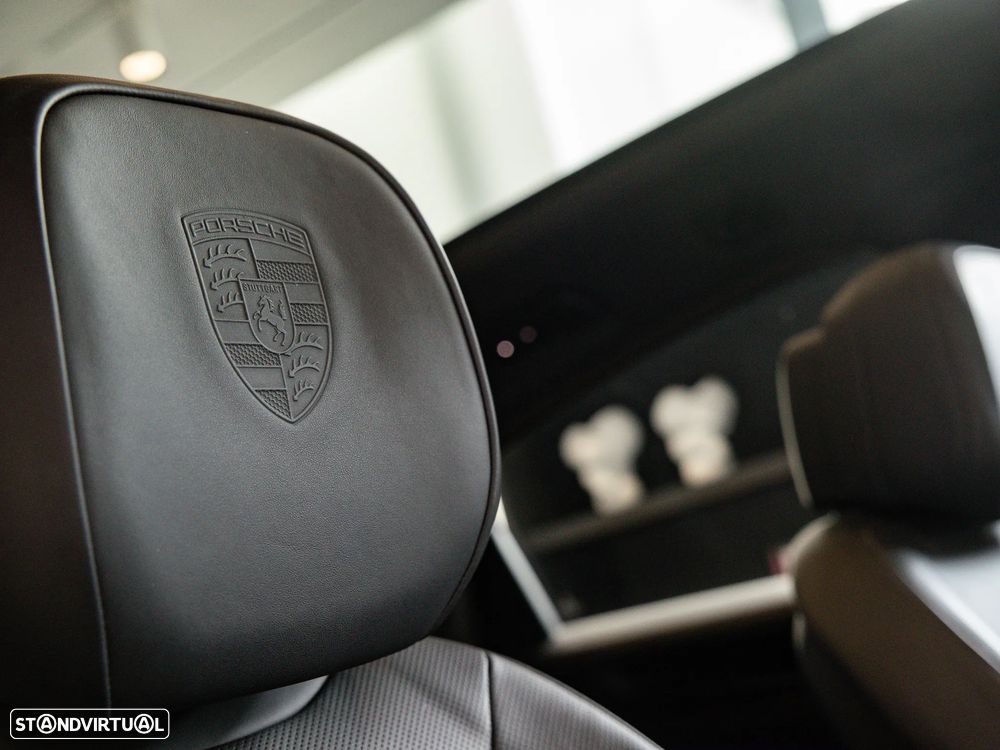 Porsche Cayenne Coupé E-Hybrid Black Edition - 43