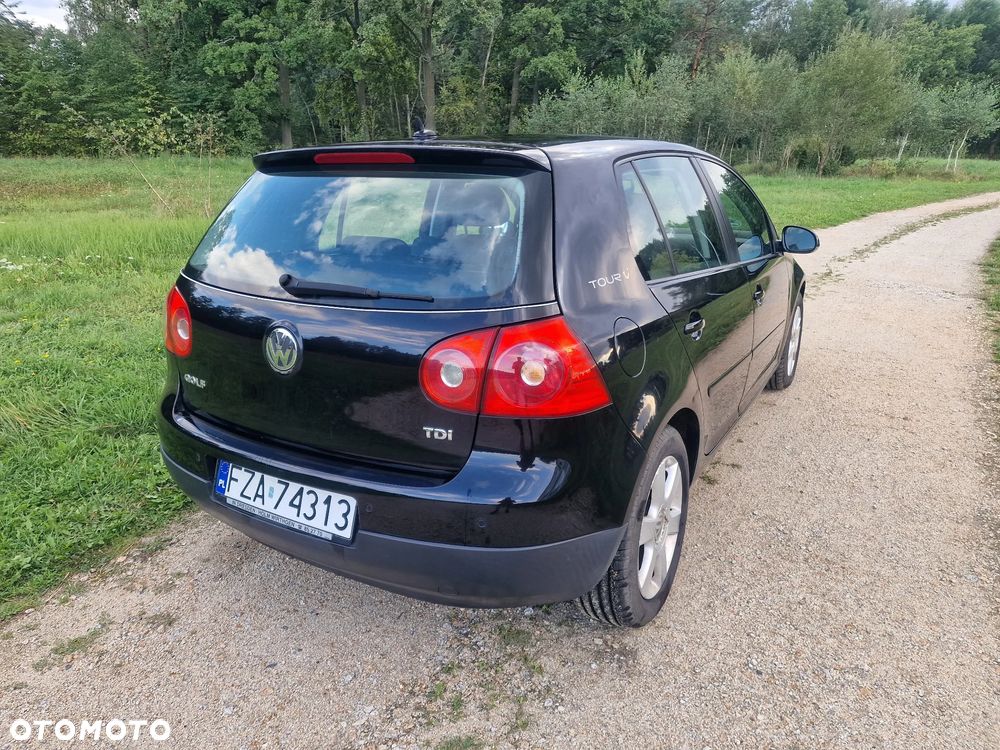 Volkswagen Golf 1.9 TDI DPF Tour - 3