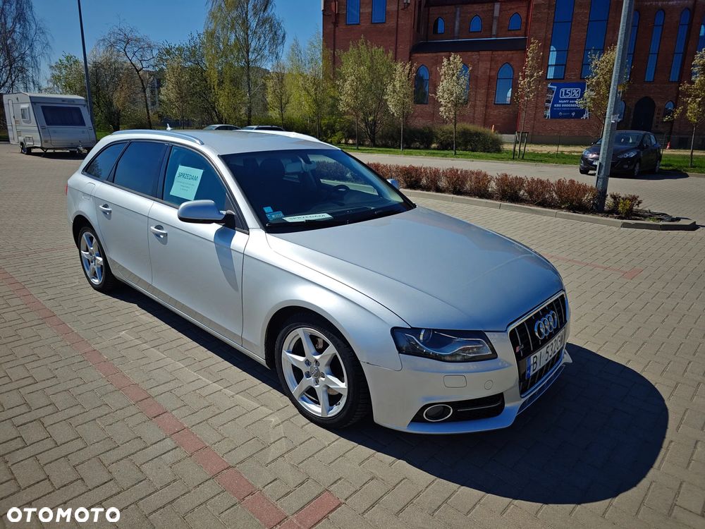 Audi A4 Avant 2.0 TDI DPF - 1