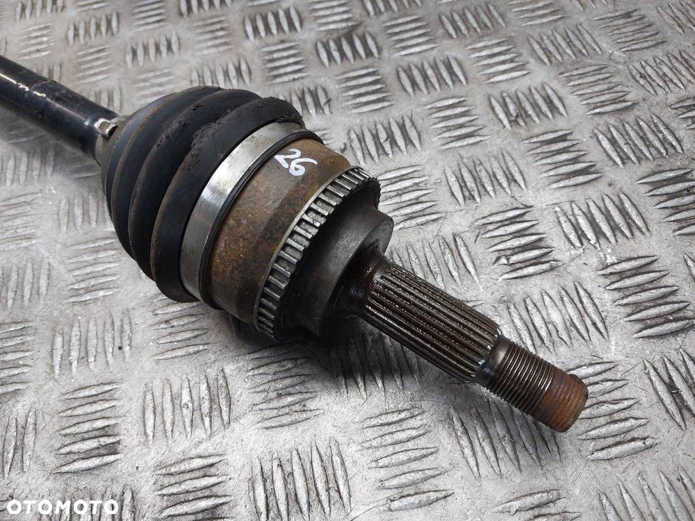 PÓŁOŚ PRAWY PRZÓD 5B TOYOTA COROLLA E12 1.6 16V - 2