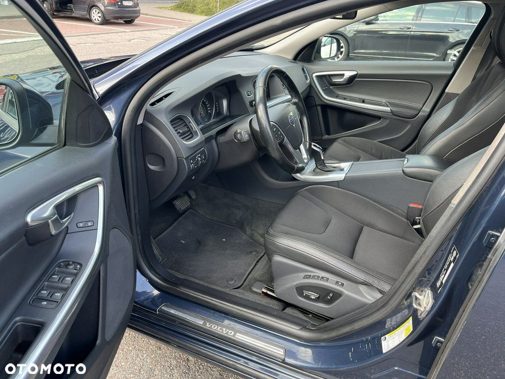 Volvo V60 - 9
