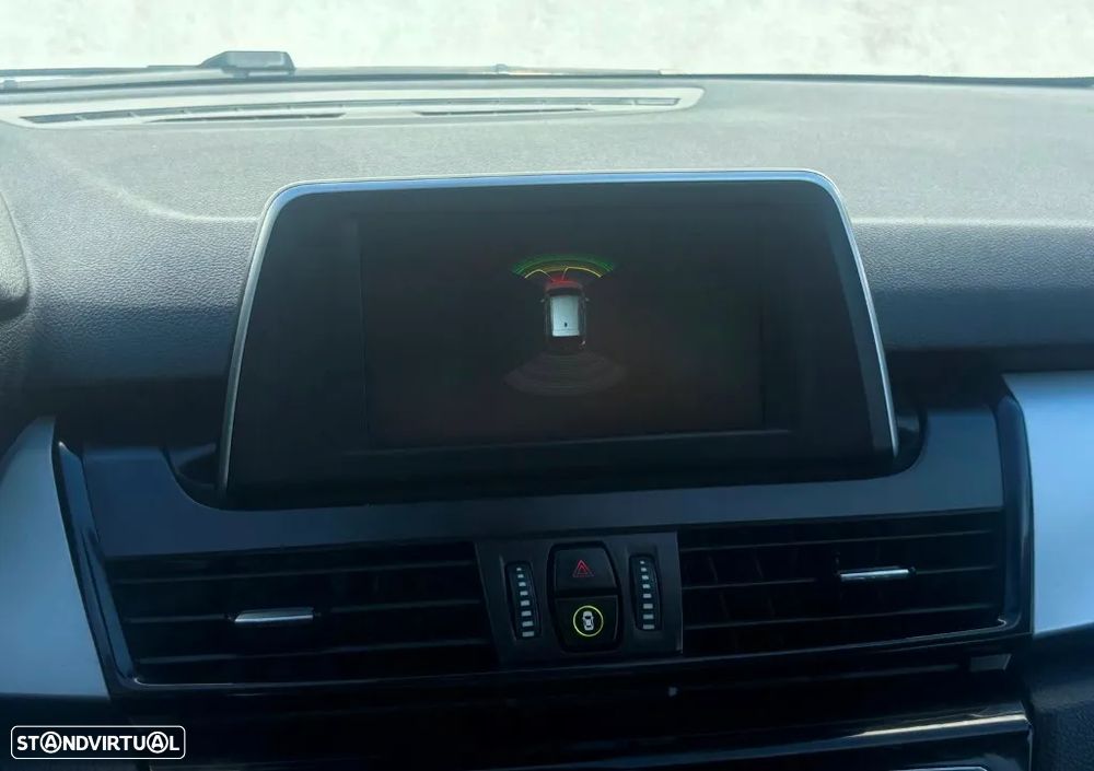 BMW 216 Gran Tourer d Advantage - 18