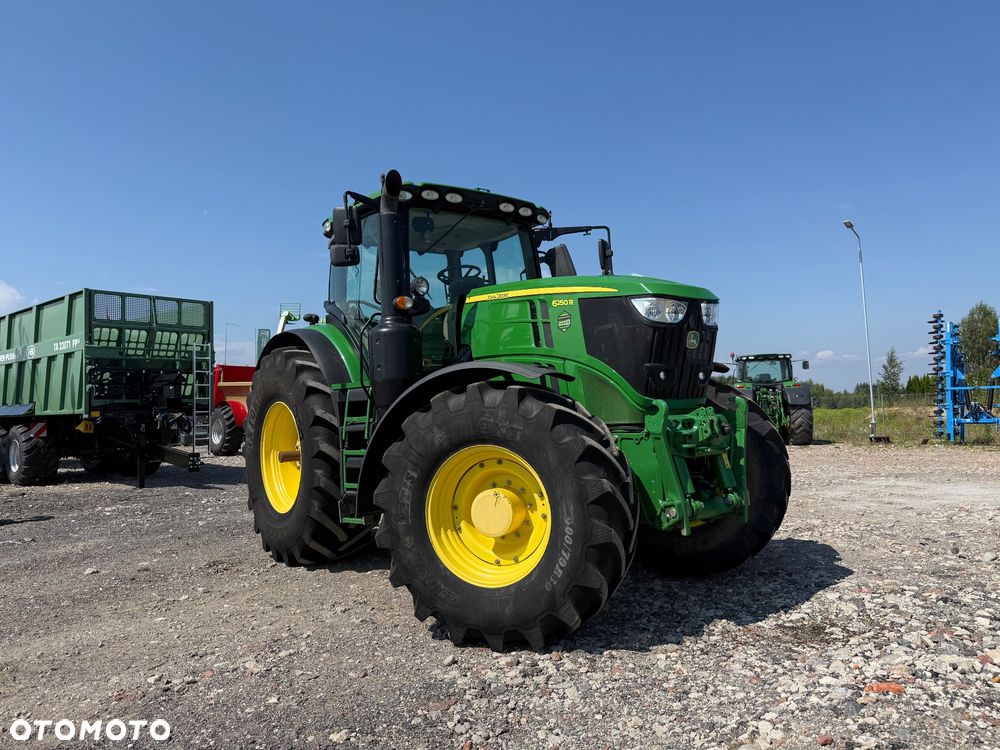 John Deere 6230R - 1