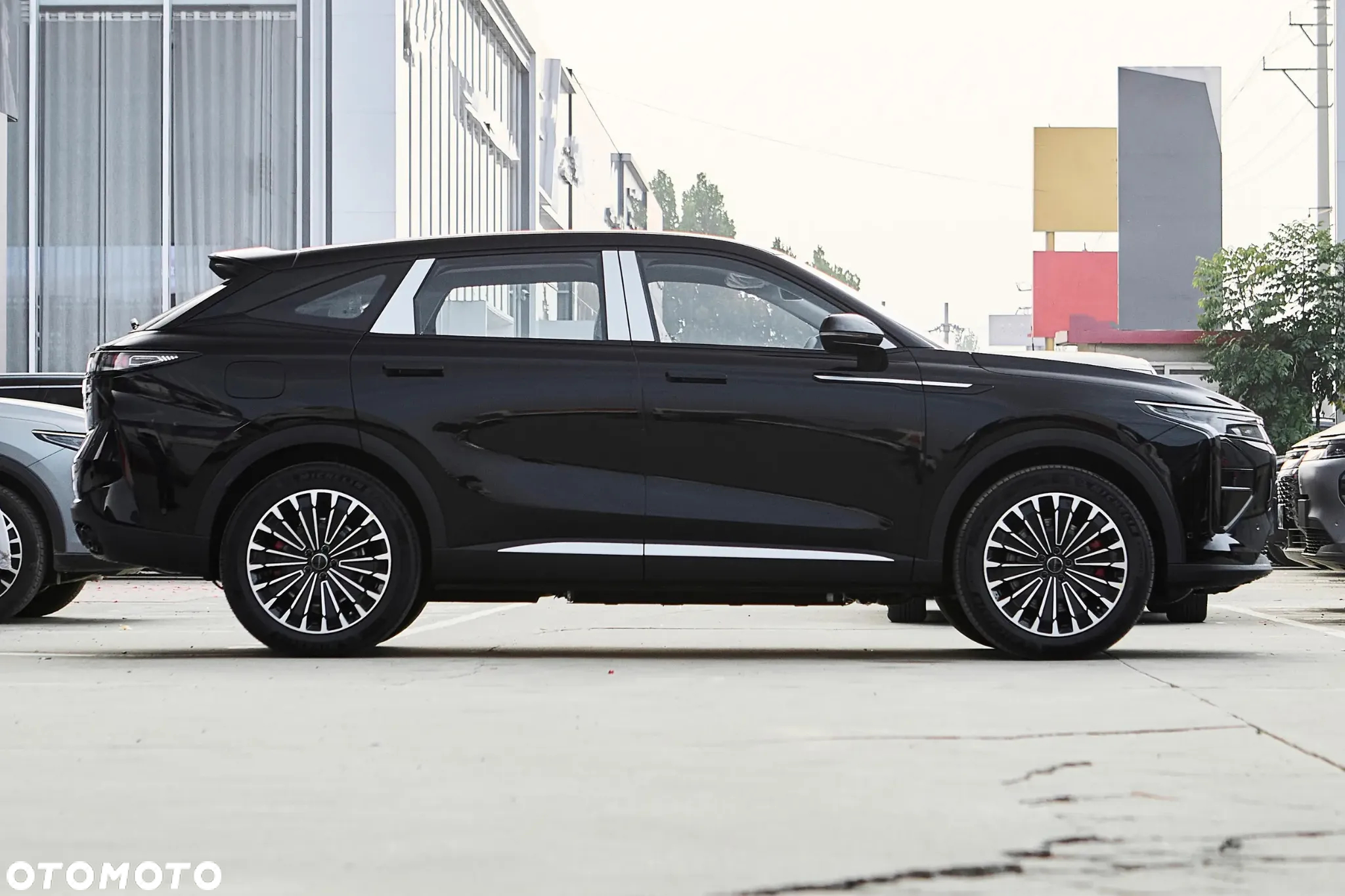 Omoda 9 1.5 Super Hybrid Exclusive AWD - 3