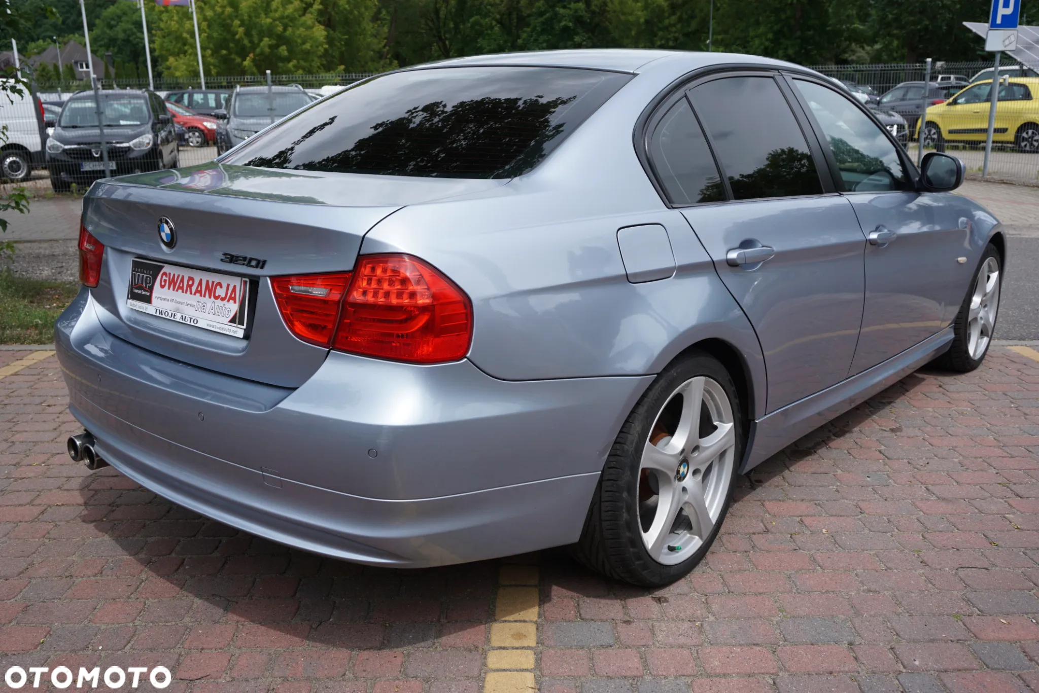BMW Seria 3 318i - 3