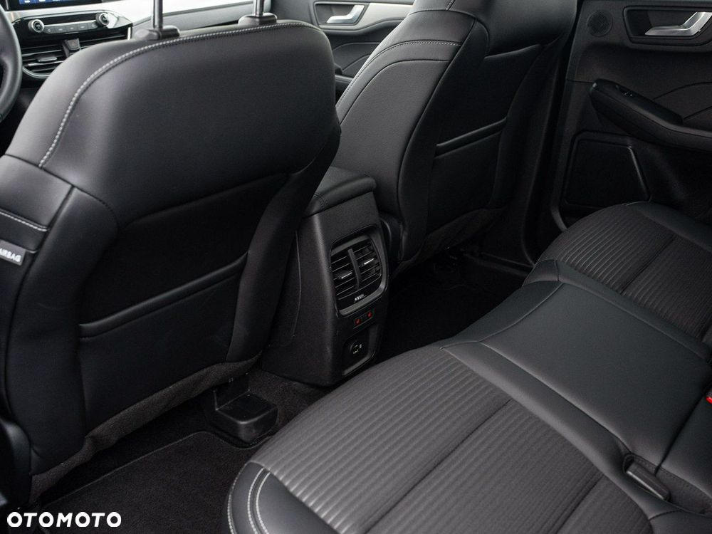 Ford Kuga 2.5 FHEV AWD Titanium X - 24