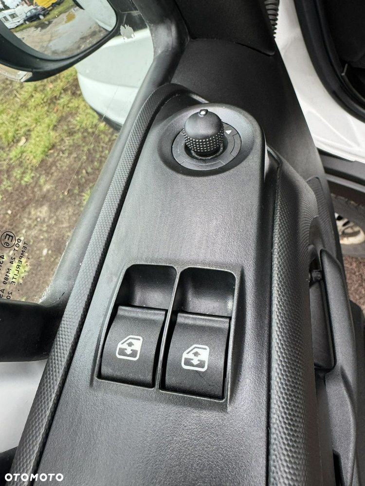 Iveco Daily 35S16 V - 16