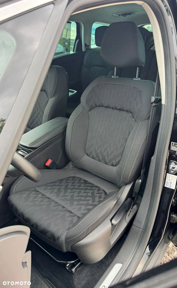 Renault Scenic - 6