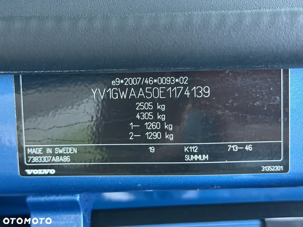 Volvo V60 D6 Plug-In-Hybrid AWD Geartronic Summum - 40