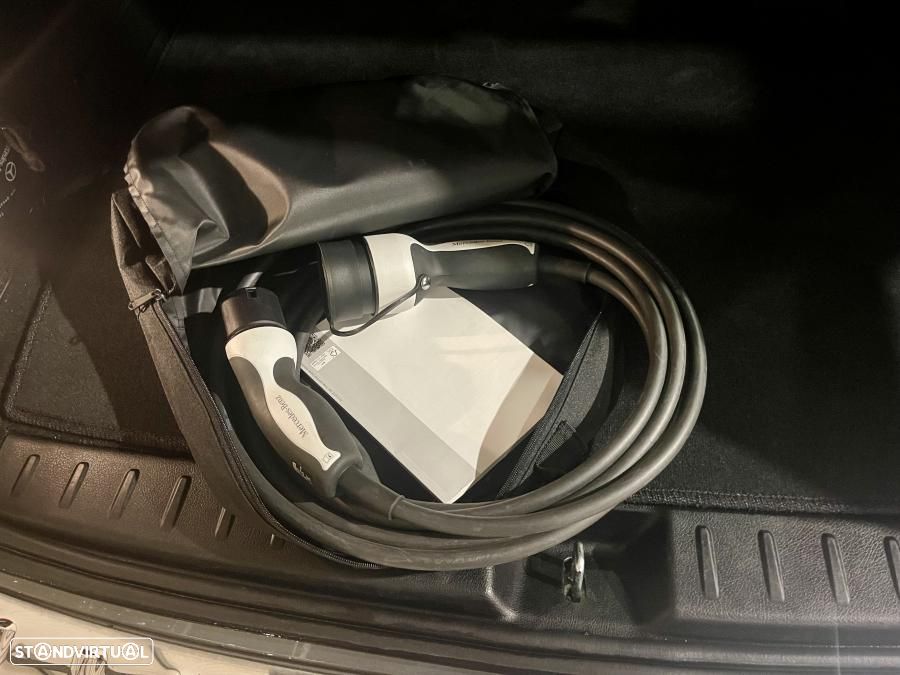 Mercedes-Benz EQB 250 Progressive - 36