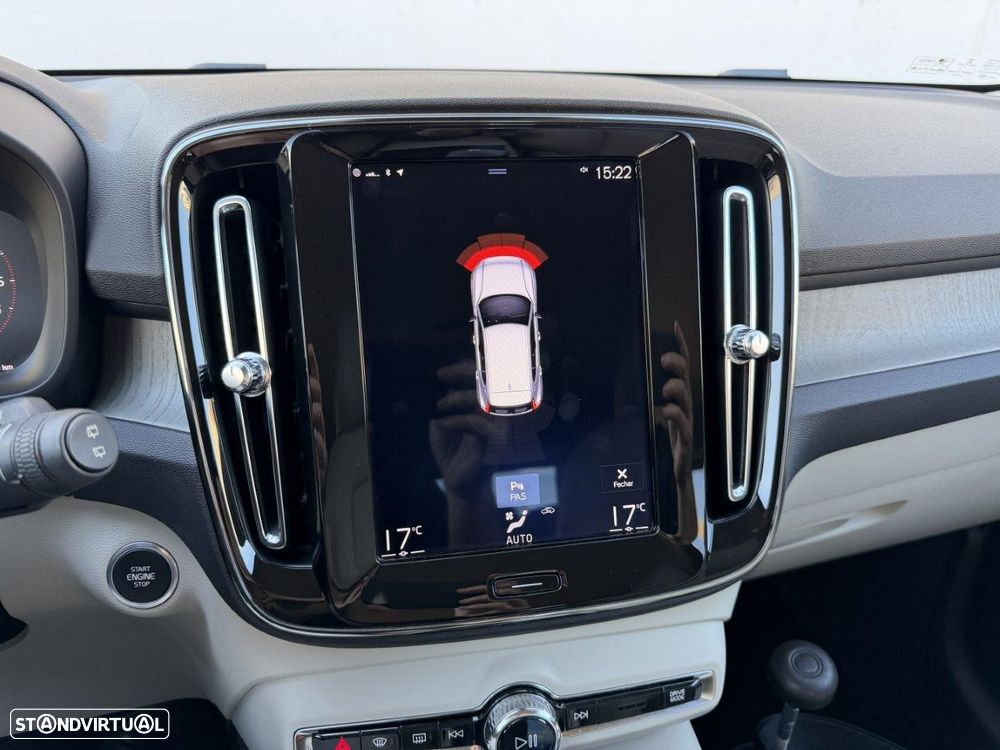 Volvo XC 40 2.0 D3 Inscription - 16