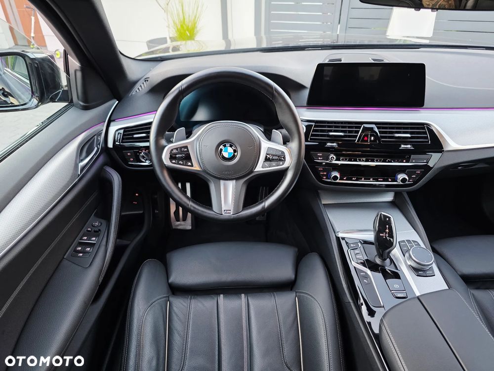 BMW Seria 5 530e iPerformance GPF M Sport sport - 18