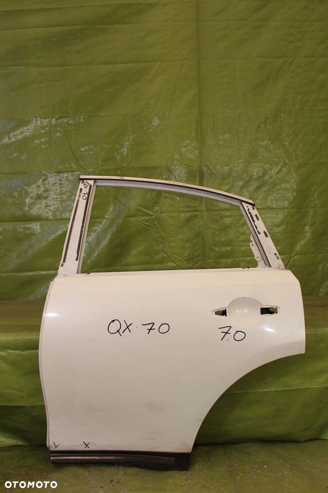 Drzwi Infiniti FX II QX70 2008-2017r. tył lewy - 1