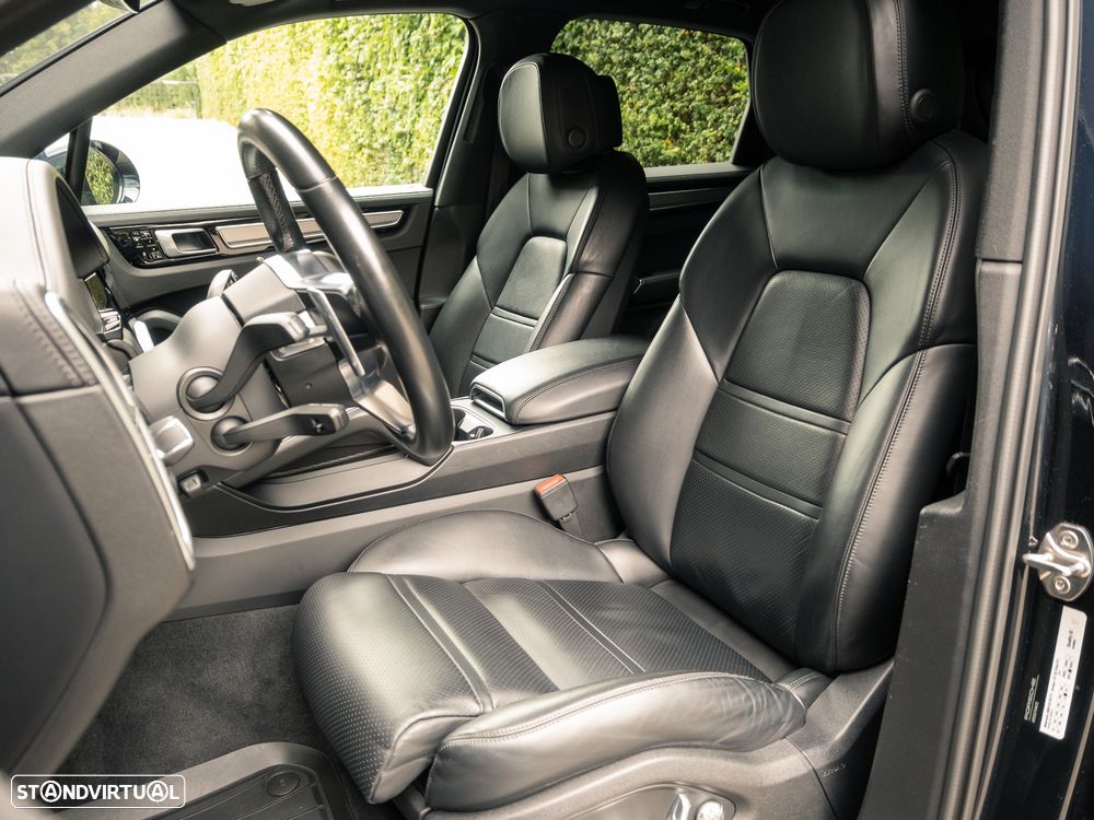 Porsche Cayenne E-Hybrid Tiptronic S - 20