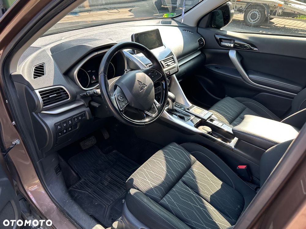 Mitsubishi Eclipse Cross 1.5 T Intense CVT - 5