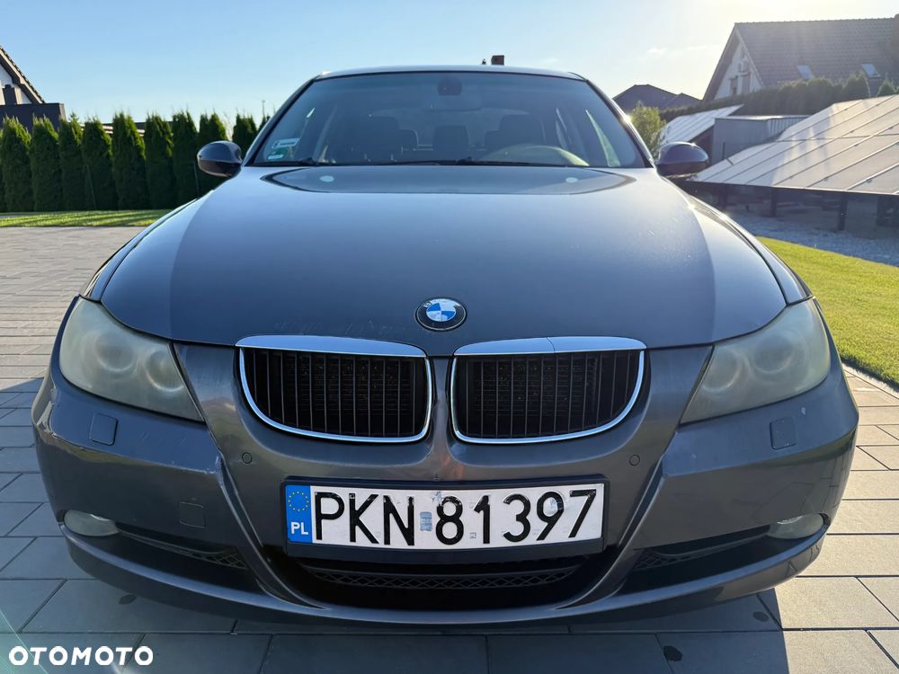 BMW Seria 3 320i - 2