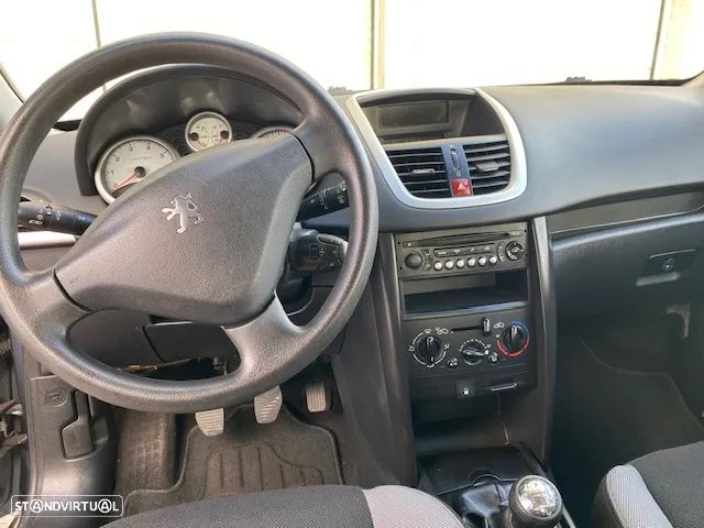 Peugeot 207 1.4 16V Open - 6