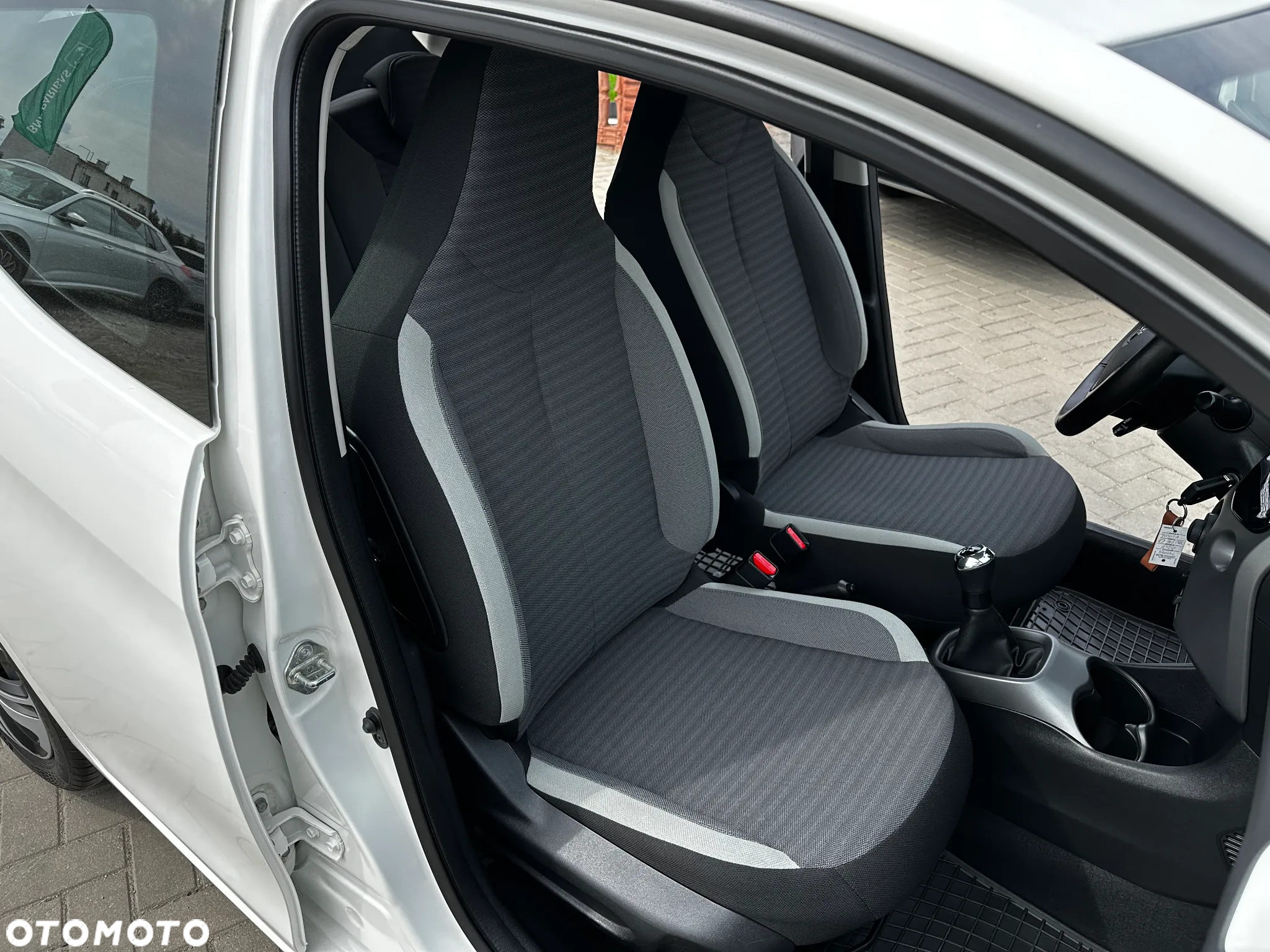 Toyota Aygo - 22
