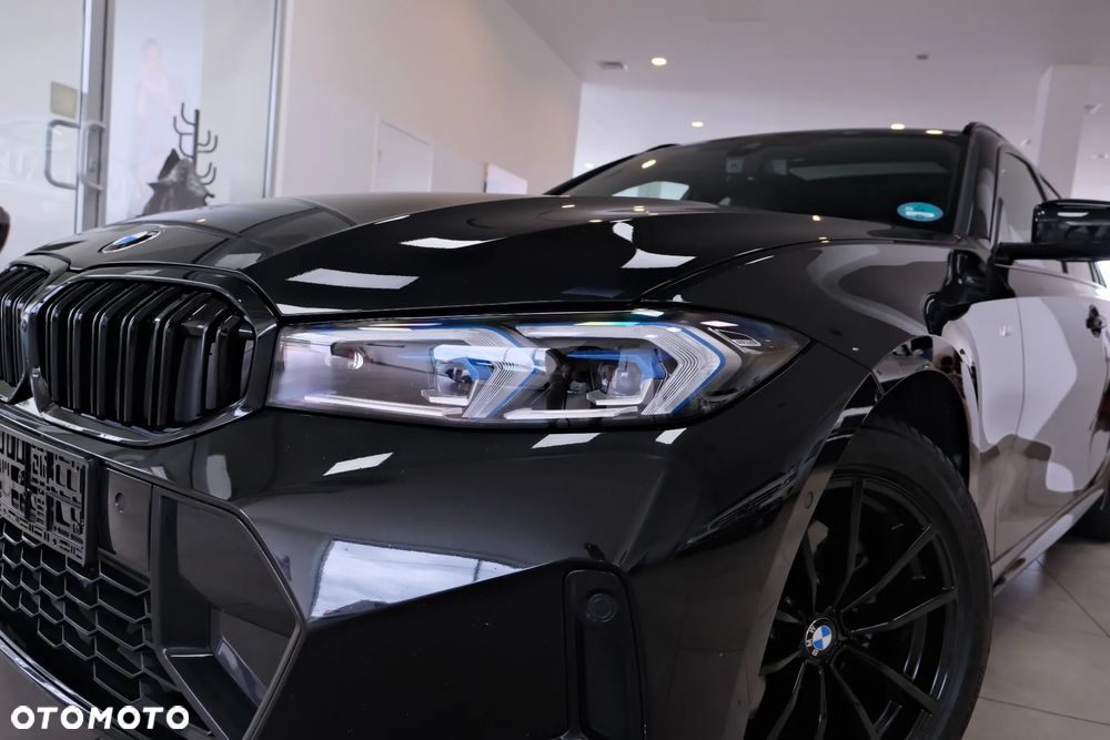 BMW Seria 3 320d xDrive M Sport - 11