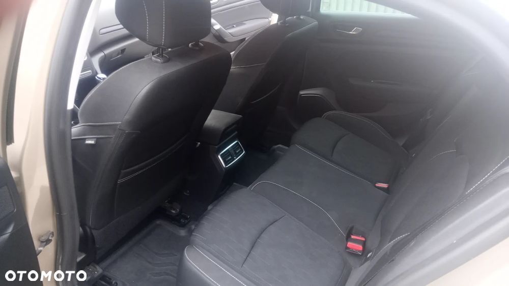 Renault Megane 1.3 TCe FAP Limited - 9