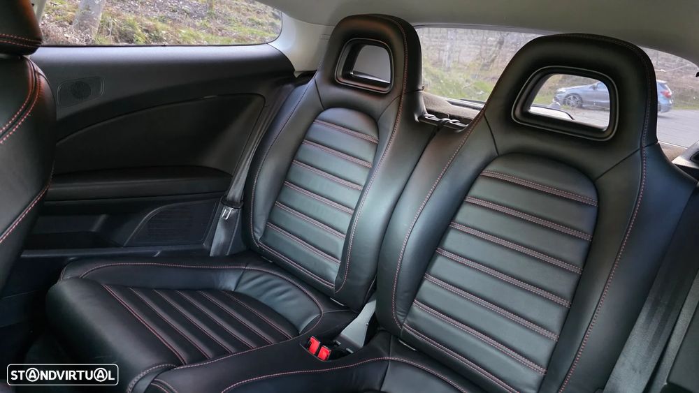 VW Scirocco 2.0 TDI (Blue Motion Technologie) - 14