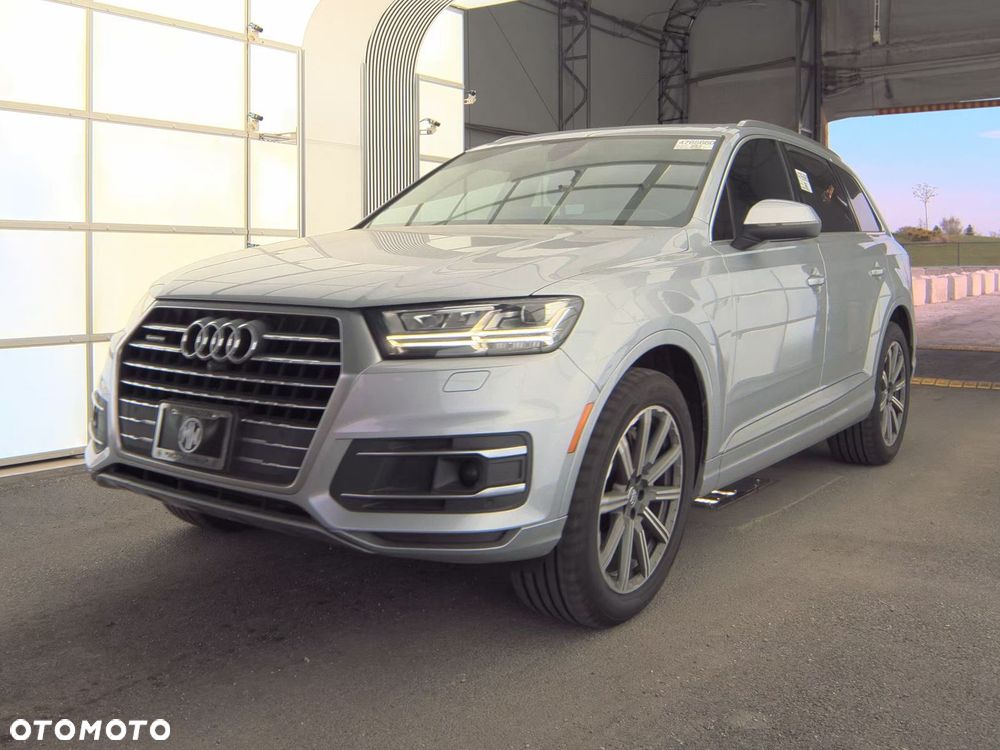 Audi Q7 - 2