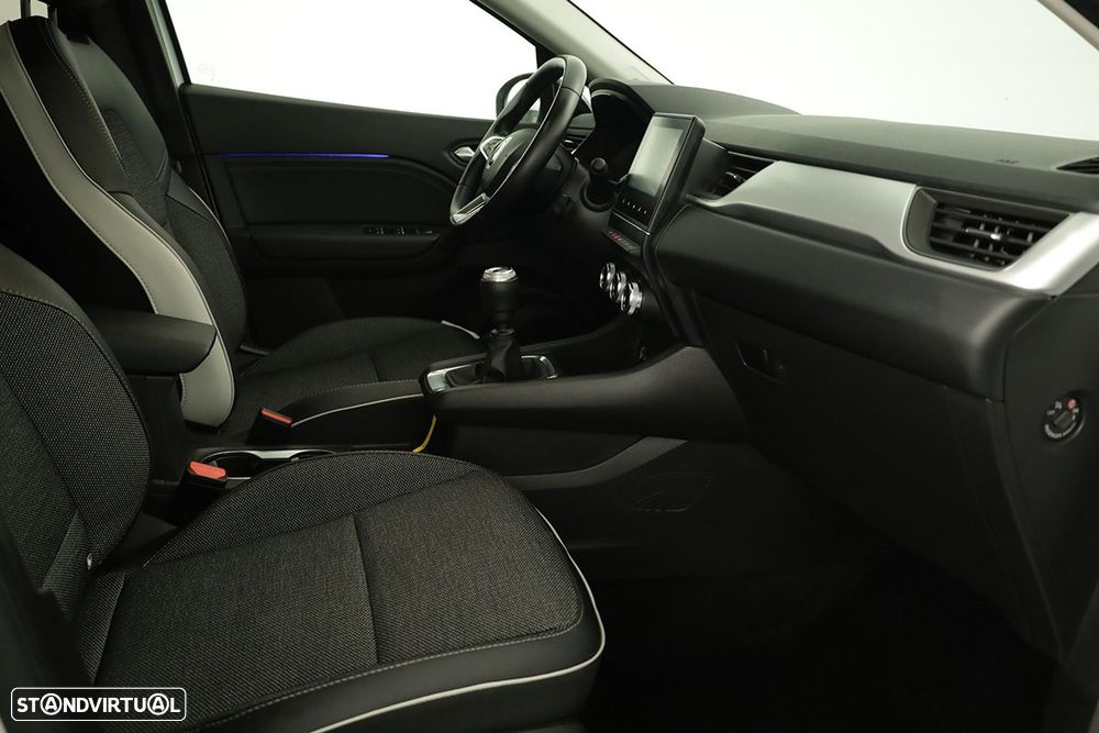 Renault Captur 1.0 TCe Techno Bi-Fuel - 23